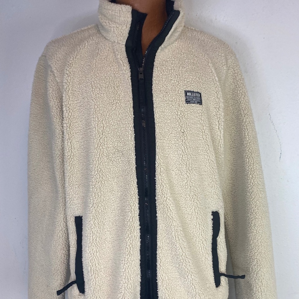 Hollister Womens Large Sherpa Jacket Full Zip Ivory Cozy Winter Wear Epic Flex